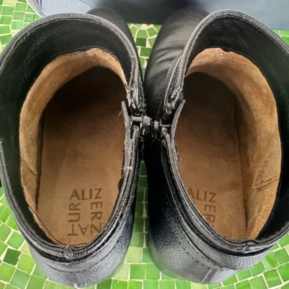 NATURALIZER KALLISTA BLACK TUMBLE 7W ANKLE BOOT